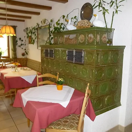 Gasthaus - Zum Hirschen Gasthof Oberried (Breisgau)