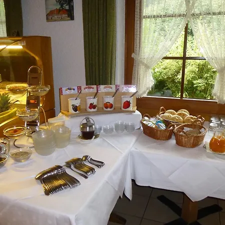 Gasthaus - Zum Hirschen 2*